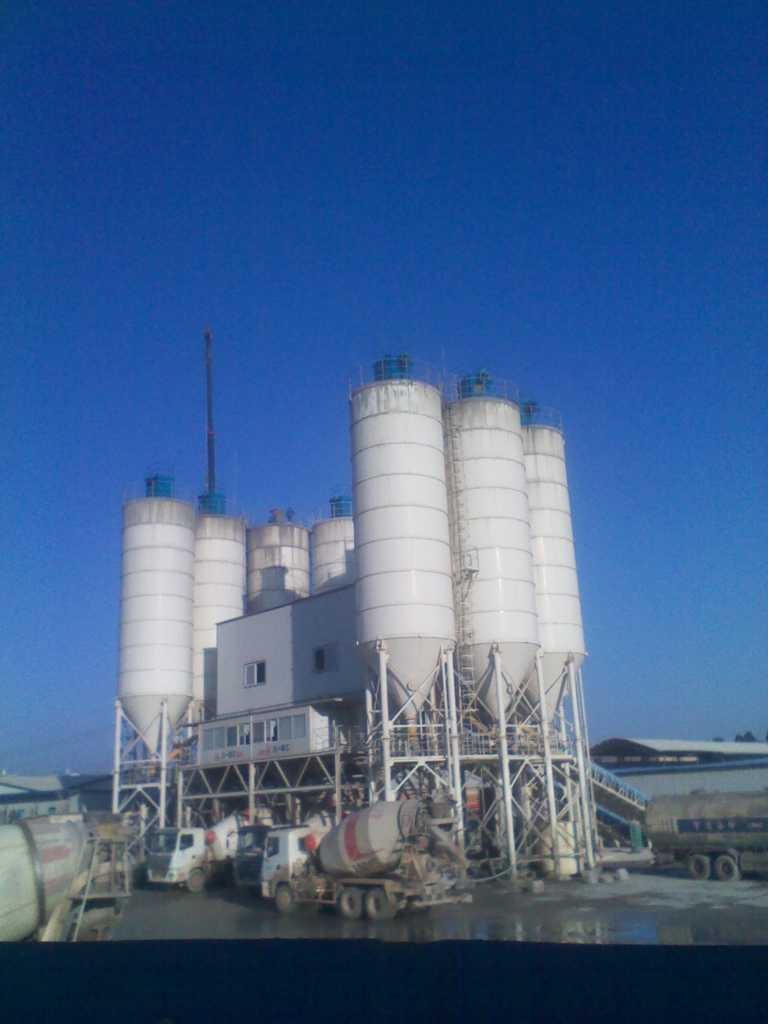 供應云南工廠除塵器 高效環(huán)保設備助力綠色生產(chǎn)